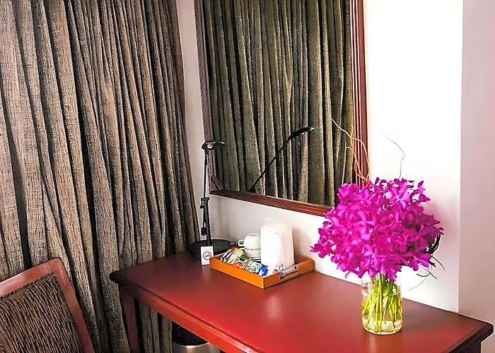 City Lodge Bangkok 3*